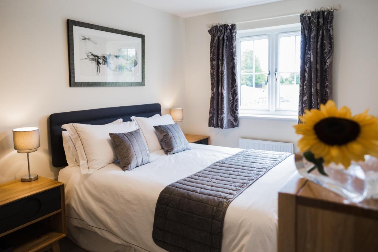 College Court Vila Bedale Exterior foto